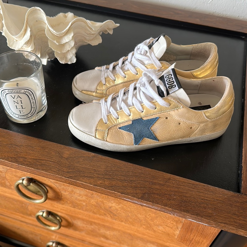 Golden Goose Sneakers